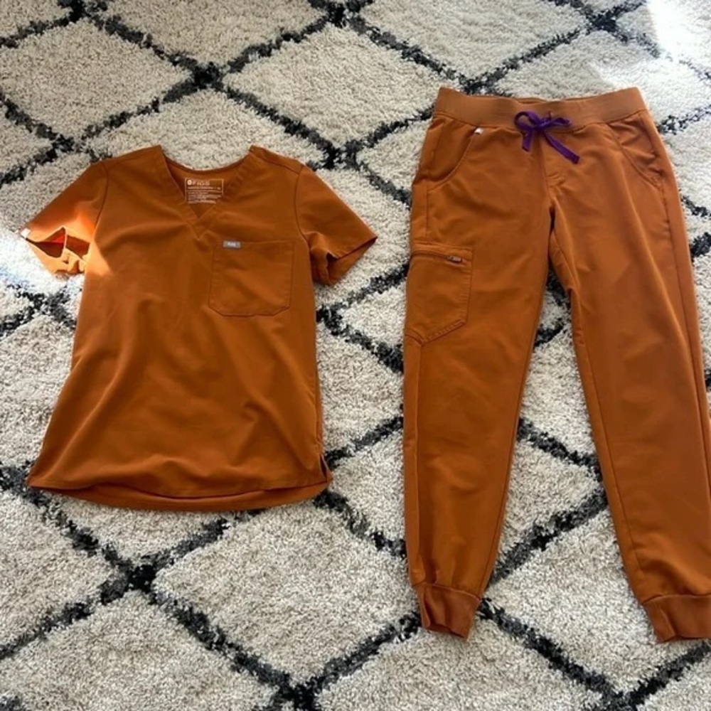 Figs Burnt Orange Scrub Set with Purple Accent